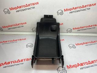 консоль салона Cadillac XT5 1 поколение 2018, 3.6 л., бензин, 84138038