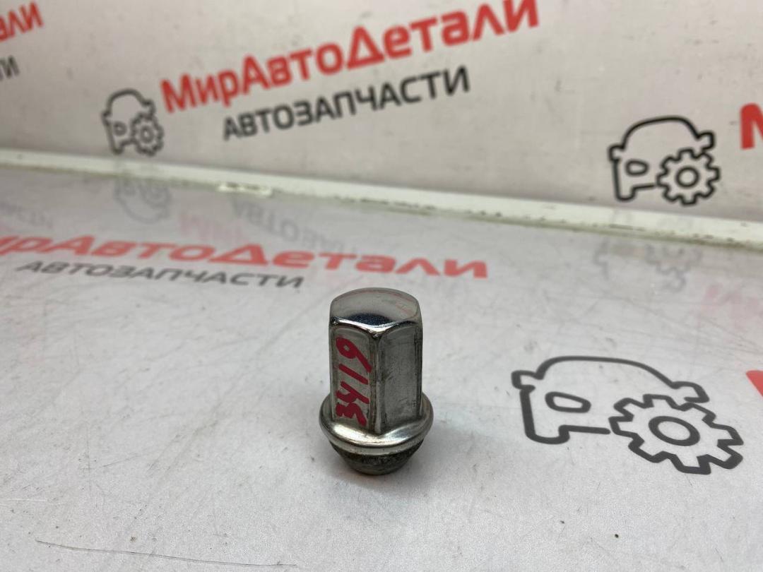 гайка колесная Chevrolet Traverse 2 поколение 2019, 3.6 л., бензин - фото №1