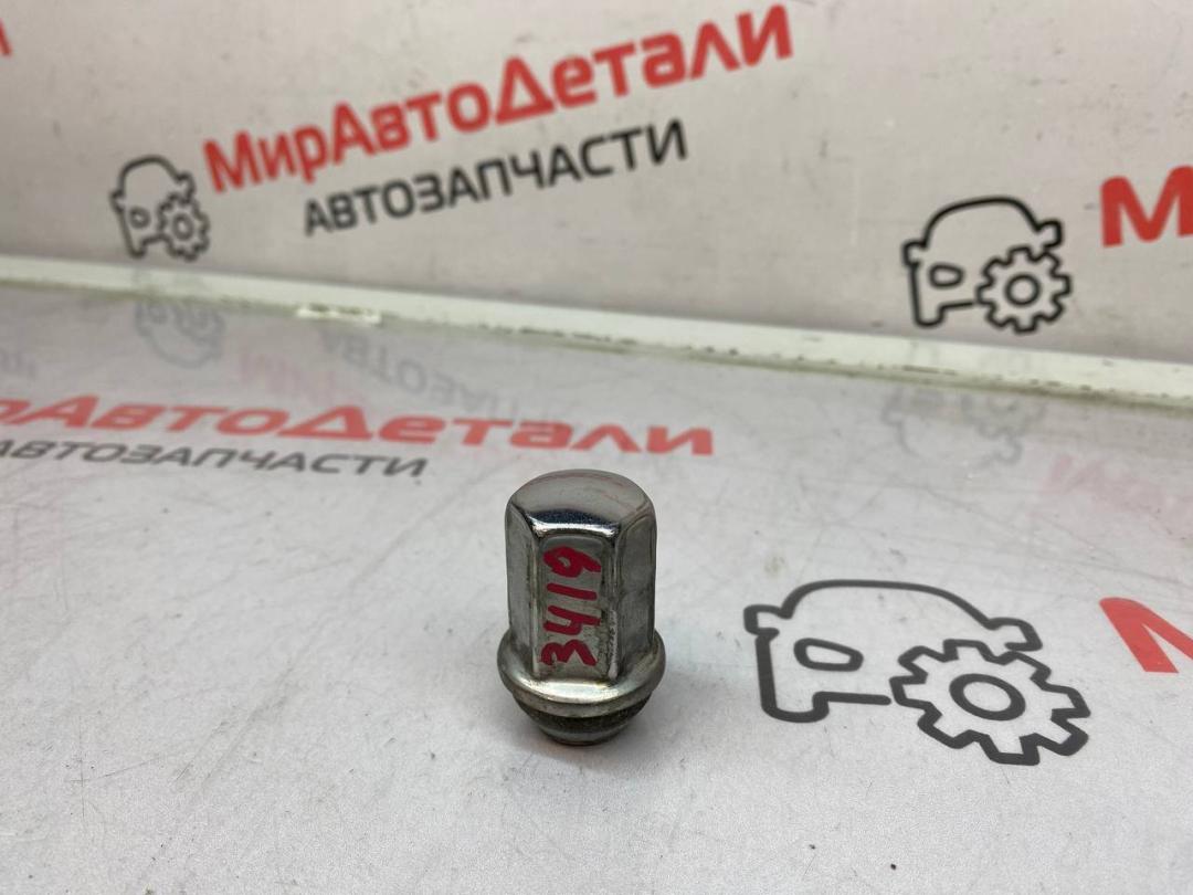 гайка колесная Chevrolet Traverse 2 поколение 2019, 3.6 л., бензин - фото №1