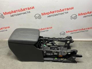 консоль салона Chevrolet Traverse 2 поколение 2019, 3.6 л., бензин, 84582915