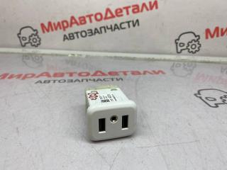 разъем AUX / USB Cadillac XT5 1 поколение 2018, 3.6 л., бензин, 13519225