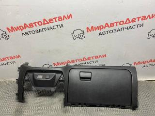 бардачок Chevrolet Traverse 2 поколение 2019, 3.6 л., бензин, 84238807