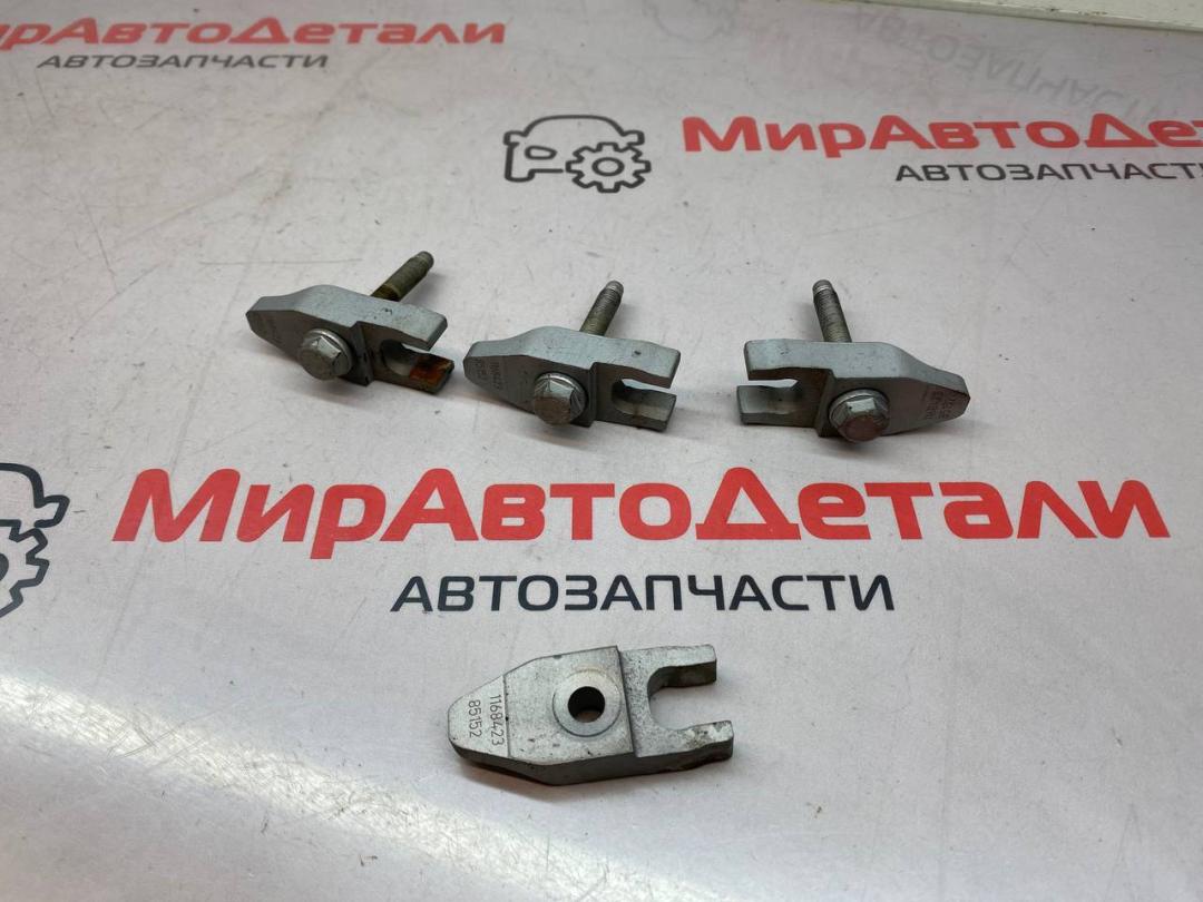 форсунка GMC Terrain 2 поколение 2018, 1.6 л., дизель, АКПП, 1168423 - фото №1