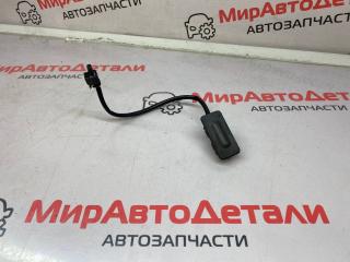 кнопка открытия багажника Chevrolet Equinox 3 поколение 2018, 1.5 л., бензин, 84297114