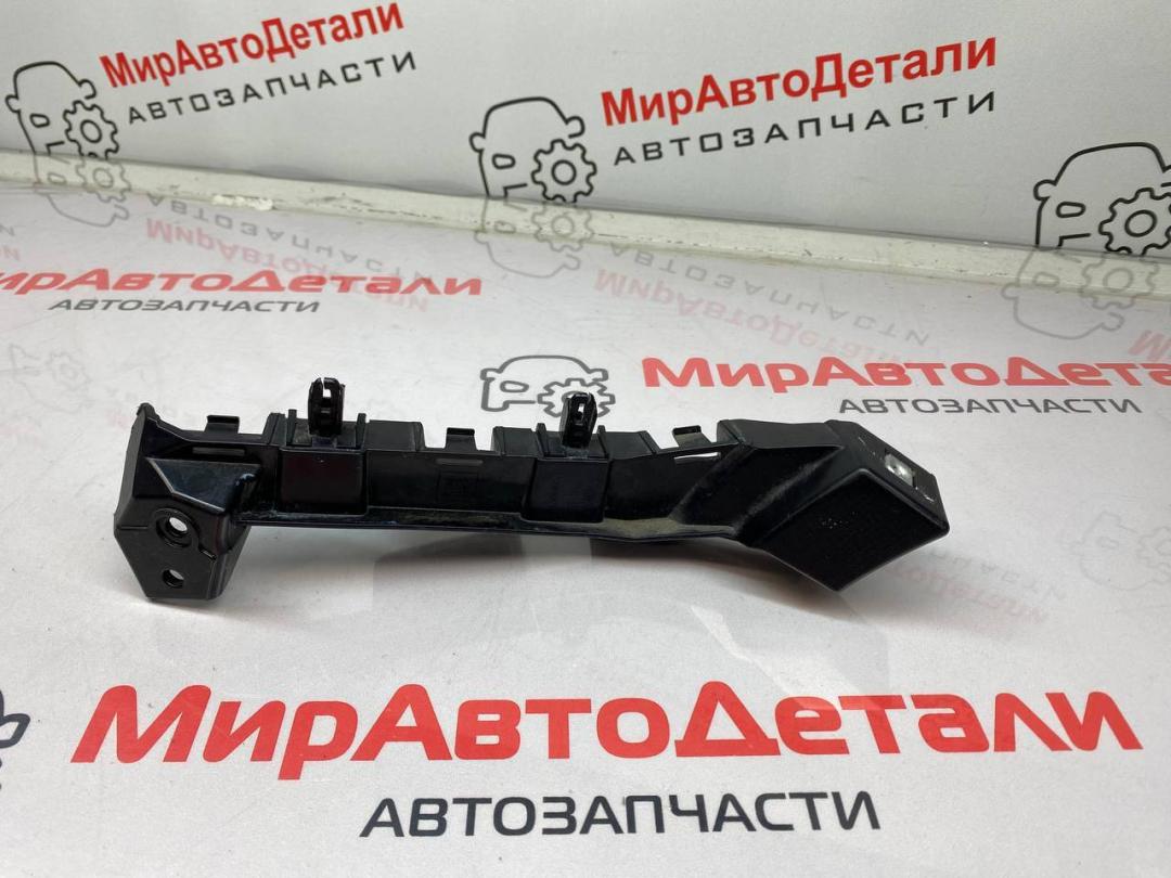 Крепление бампера переднего Chevrolet Traverse 2 поколение 2019, 3.6 л., бензин, 84366057 - фото №1