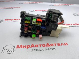 блок предохранителей Skoda Octavia 3 поколение (A7) 2015