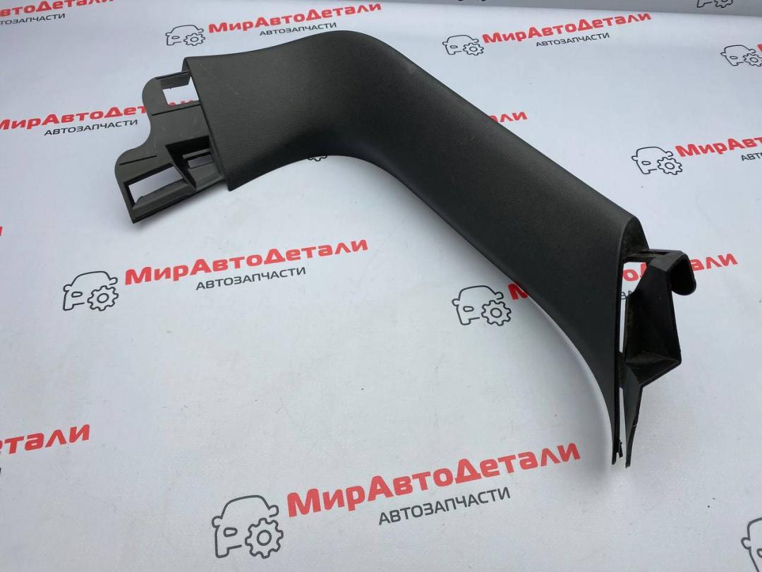 обшивка крышки багажника Chevrolet Equinox 3 поколение 2020, 1.5 л., бензин, 84143816 - фото №1