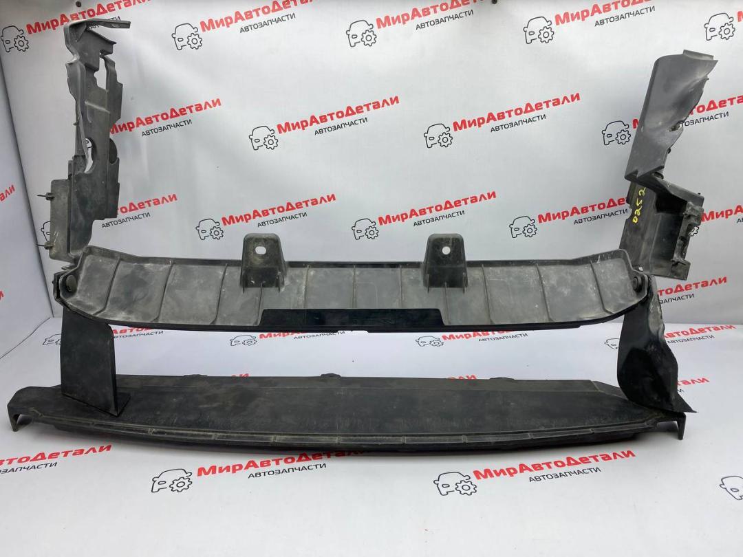 воздуховод (дефлектор) радиатора Honda Civic 10 поколение 2018, 1.5 л., АКПП, купе, 71203TBCAA0, 71202TBCAA0 - фото №1