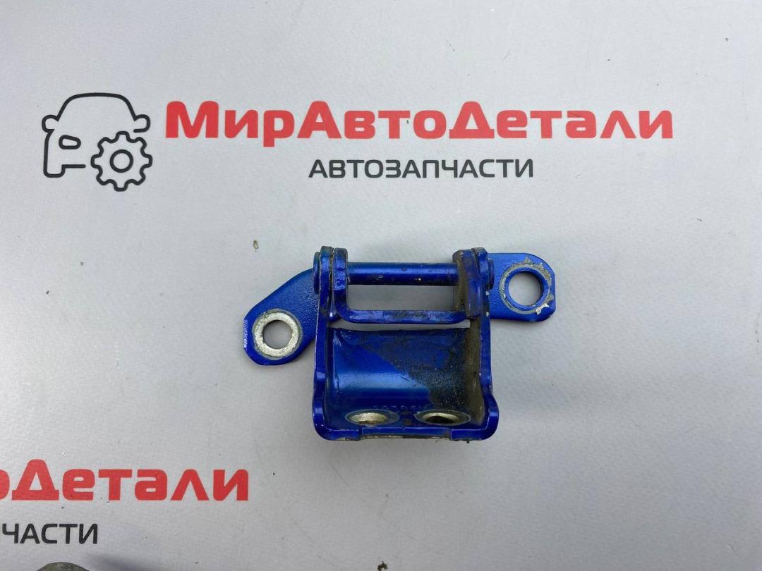 петля двери Honda Civic 10 поколение 2017, 1.5 л., бензин, седан - фото №1