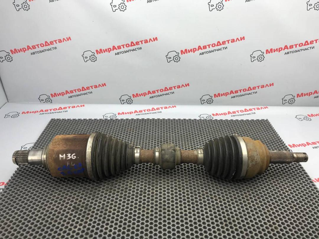 полуось передняя левая (приводной вал, ШРУС) Dodge Caliber 1 поколение 2007, 2.0 л., дизель, МКПП, P05085224AB - фото №1