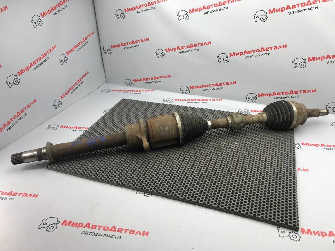 полуось передняя правая (приводной вал, ШРУС) Dodge Caliber 1 поколение 2007, 2.0 л., дизель, МКПП, P05105660AC - фото №1