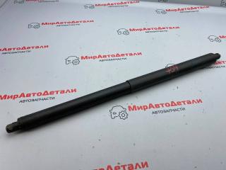 амортизатор крышки багажника (3-5 двери) Chevrolet Equinox 3 поколение 2018, 2.0 л., бензин, АКПП, 84133944