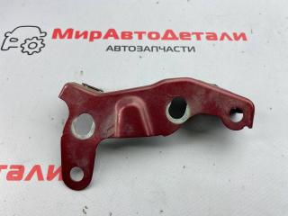 крепление ( кронштейн ) крыла Cadillac XT4 1 поколение 2019, 2.0 л., бензин