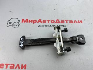 ограничитель открывания двери задней Ford Escape 4 поколение CX482 2020, 1.5 л., бензин, АКПП