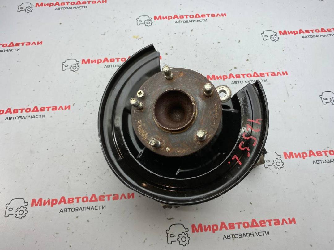 кулак задний левый Honda Civic 10 поколение 2018, 1.5 л., бензин, МКПП, хетчбэк 5 дв. - фото №1