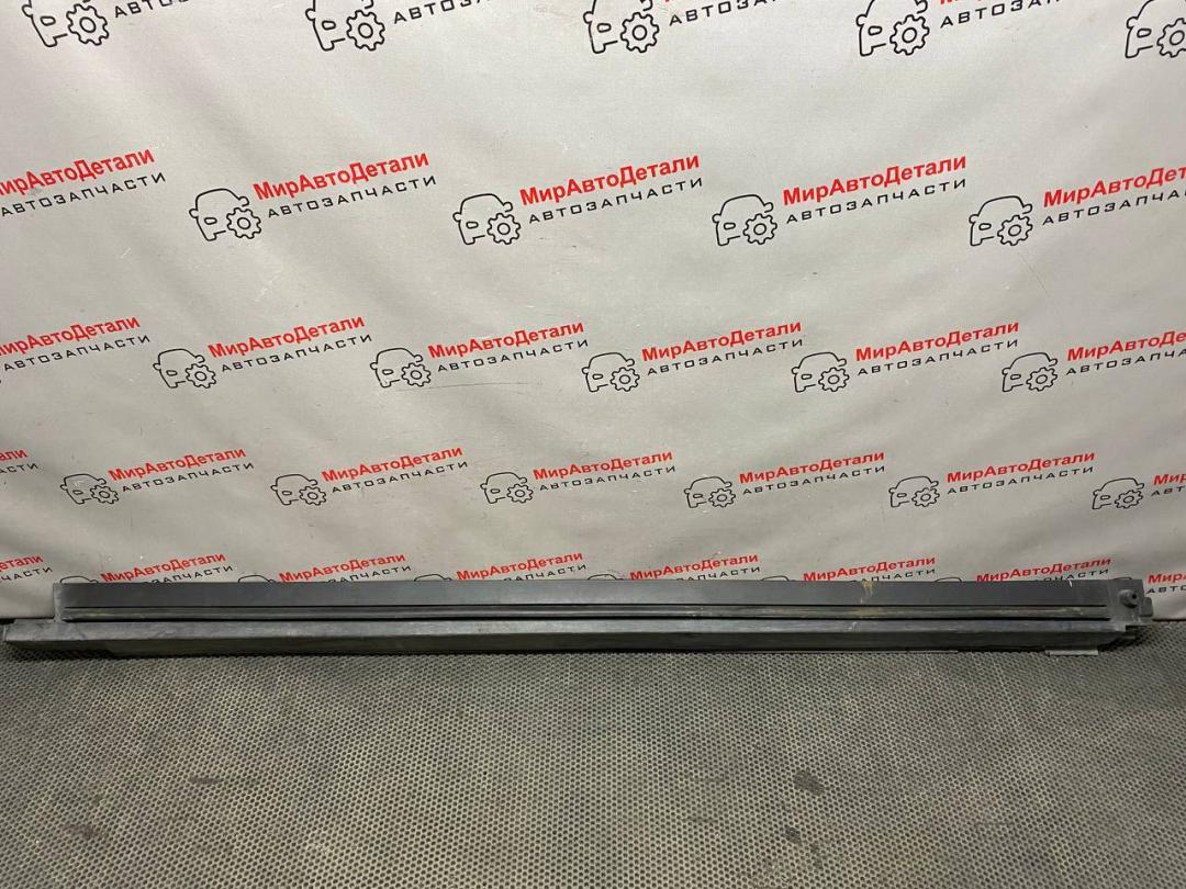 накладка на порог Cadillac XT4 1 поколение 2019, 2.0 л., бензин, 84568513 - фото №1