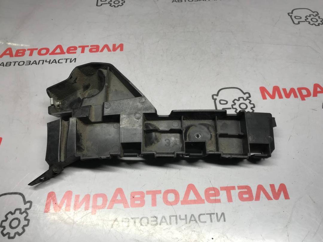 Крепление бампера заднего Chevrolet Cruze 2 поколение 2019, 1.4 л., бензин, АКПП, 39140611 - фото №1