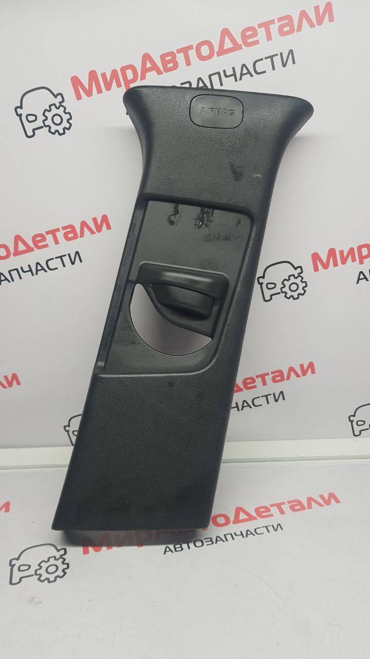 обшивка стойки центральной правой Buick Encore GX 1 поколение 2021, 1.2 л., бензин, АКПП, 42725301 - фото №1