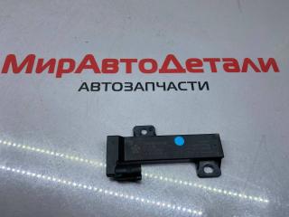Антенна системы комфортного доступа Alfa Romeo Stelvio 1 поколение, 2.0 л., 68051315AB