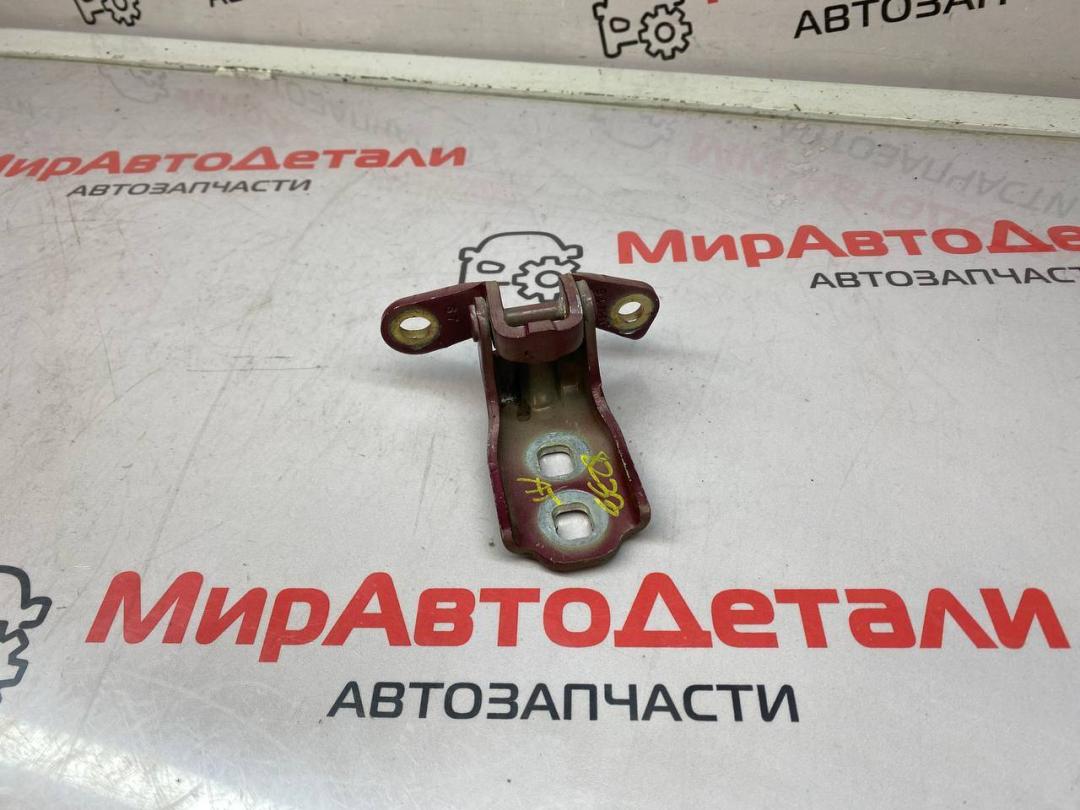 петля двери GMC Terrain 2 поколение (2017 - 2025) - фото №1