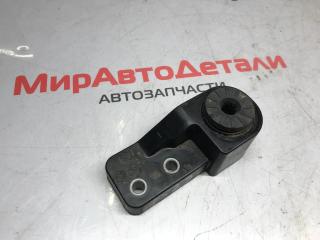 опора радиатора Chevrolet Cruze 2 поколение 2016, 1.4 л., бензин, АКПП, седан, 13472761