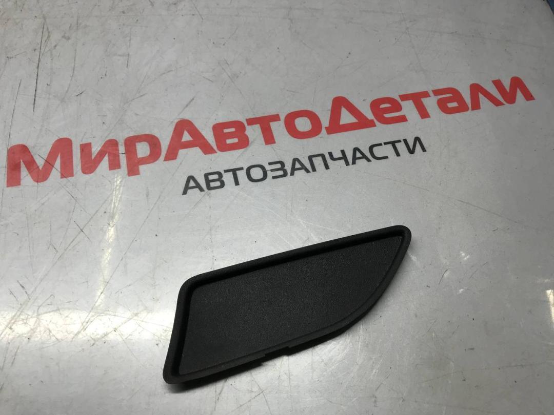 обшивка двери передняя правая Buick Encore GX 1 поколение 2020, 1.2 л., бензин, АКПП, 42564977 - фото №1