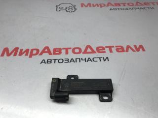 Антенна системы комфортного доступа Alfa Romeo Giulia 2 поколение, 68051315AB