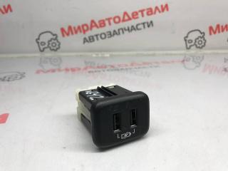 разъем AUX / USB Chevrolet Equinox 3 поколение (2017 - 2025), 13598459