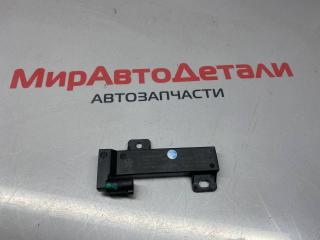 Антенна системы комфортного доступа Alfa Romeo Stelvio 1 поколение, 2.0 л., 68051315AB