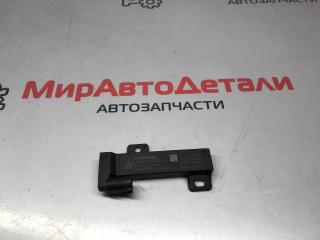 Антенна системы комфортного доступа Alfa Romeo Stelvio 1 поколение, 2.0 л., 68051315AB
