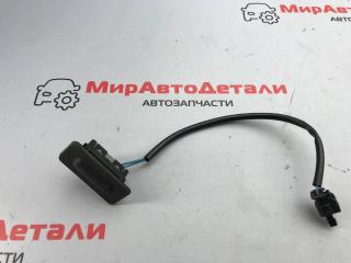 кнопка открытия багажника Chevrolet Camaro 6 поколение [рестайлинг] (2018 - 2025), 22757024