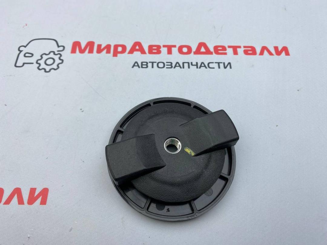 крепление запаски Buick Encore GX 1 поколение (2019 - 2025) - фото №1