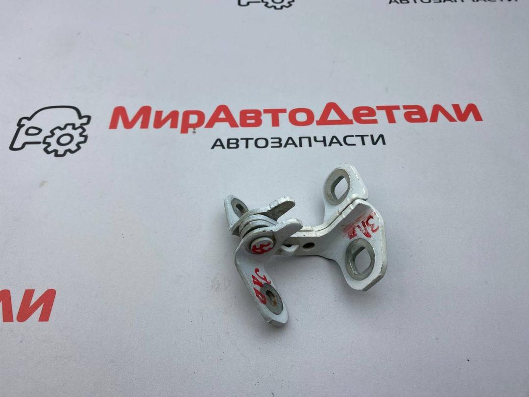 петля двери GMC Terrain 2 поколение (2017 - 2025) - фото №1