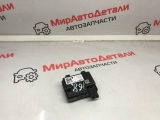 блок управления центральным замком Chevrolet Cruze 2 поколение (2015 - 2025), 13595511