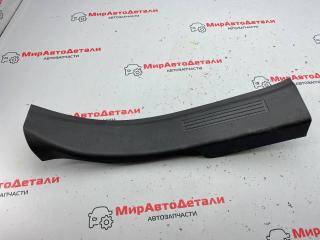 накладка на порог внутренняя Chevrolet Equinox 3 поколение (2017 - 2025), 84445015