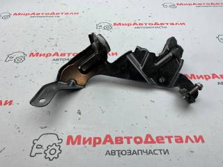 кронштейн (крепление) Alfa Romeo Giulia 2 поколение 2018, 2.0 л., бензин, АКПП
