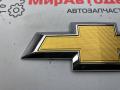 эмблема Chevrolet TrailBlazer 3 поколение 2021, 1.3 л., бензин, вариатор, 42573572 - фото №2