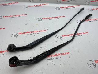 щеткодержатель (поводок стеклоочистителя, дворник) Ford Edge 2 поколение CD539 [рестайлинг] 2019, 2.0 л., бензин, АКПП, FT4B17C495AD, FT4B17B589AC