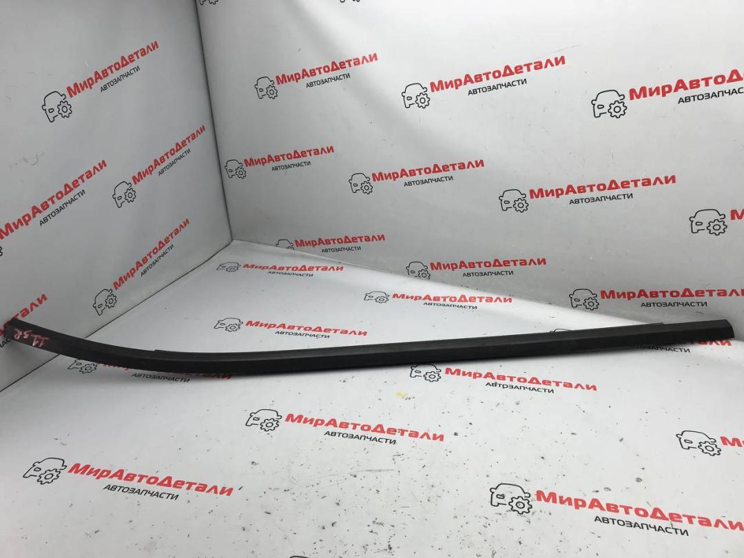 молдинг двери задней правой Chevrolet Bolt 1 поколение 2019, электро - фото №1