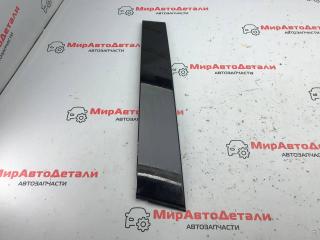 молдинг двери передней правой Opel Ampera 2 поколение