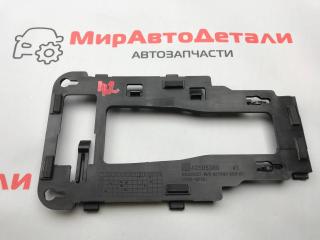 стекло лобовое Chevrolet Bolt 1 поколение 2020, электро, 42505380