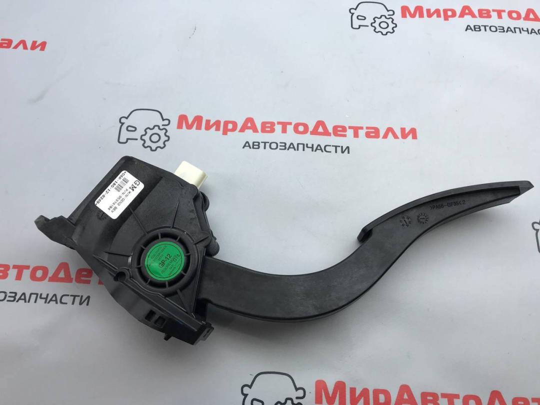 педаль Chevrolet Bolt 1 поколение 2019, электро, 95374184 - фото №1