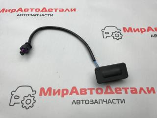кнопка открытия багажника Chevrolet Equinox 3 поколение 2018, 2.0 л., бензин, АКПП, 84297114