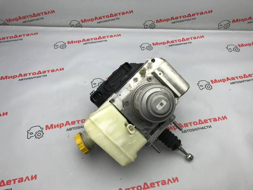 блок ABS Alfa Romeo Giulia 2 поколение 2018, 2.0 л., бензин, АКПП, 00505565160 - фото №1